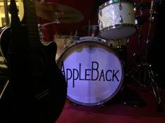 apple back2